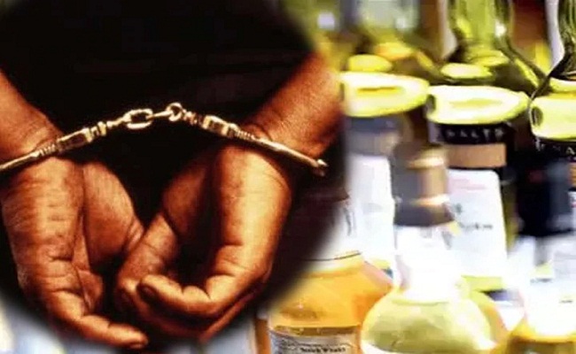 किच्छा ब्रेकिंग : अवैध शराब के साथ दो गिरफ्तार